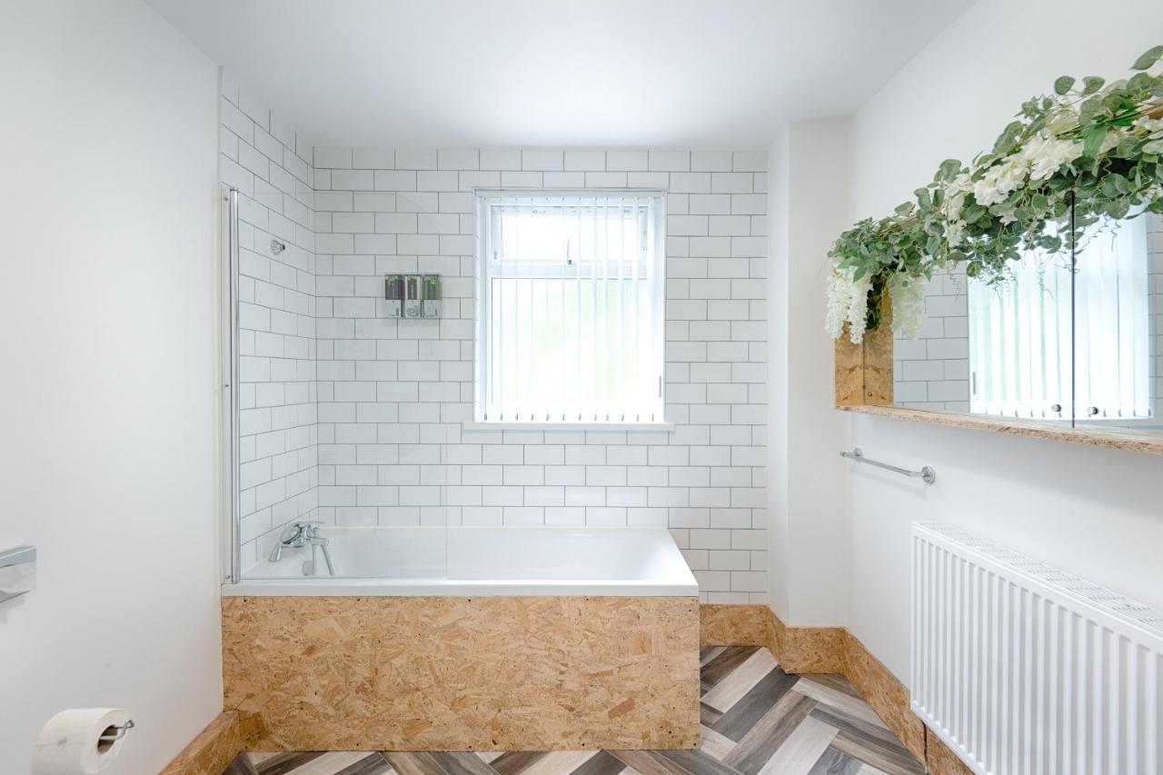 Groves House Swansea City Centre Apartment Bagian luar foto