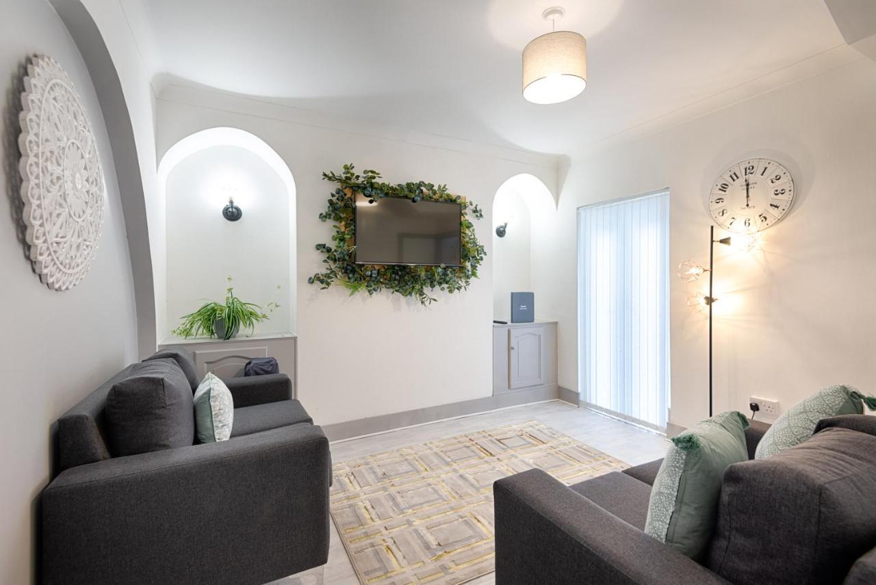 Groves House Swansea City Centre Apartment Bagian luar foto
